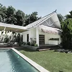 Villa Q - Pool House - Contemporary Pool House - Seminyak