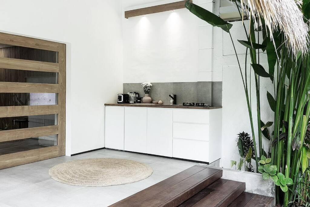 Q - Pool House - Contemporary Pool House - * Seminyak (Bali)